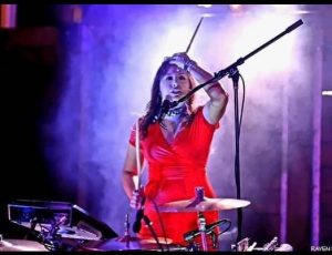Live in Healdsburg CA (Photo by Raven Divito)